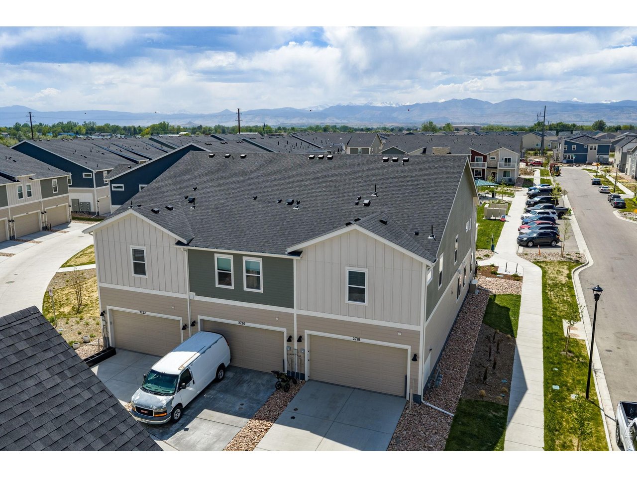 2718 Bear Springs Cir