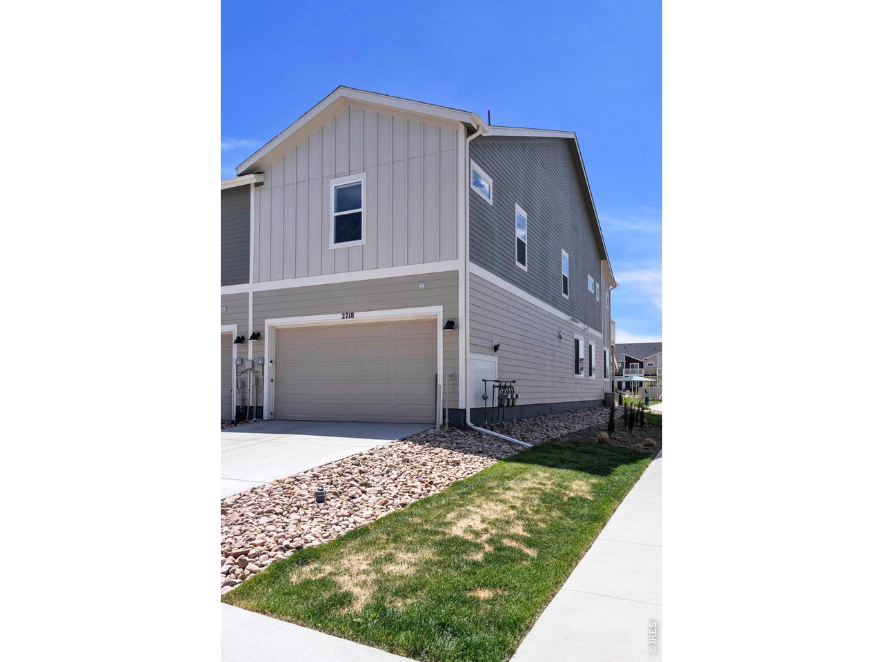 2718 Bear Springs Cir