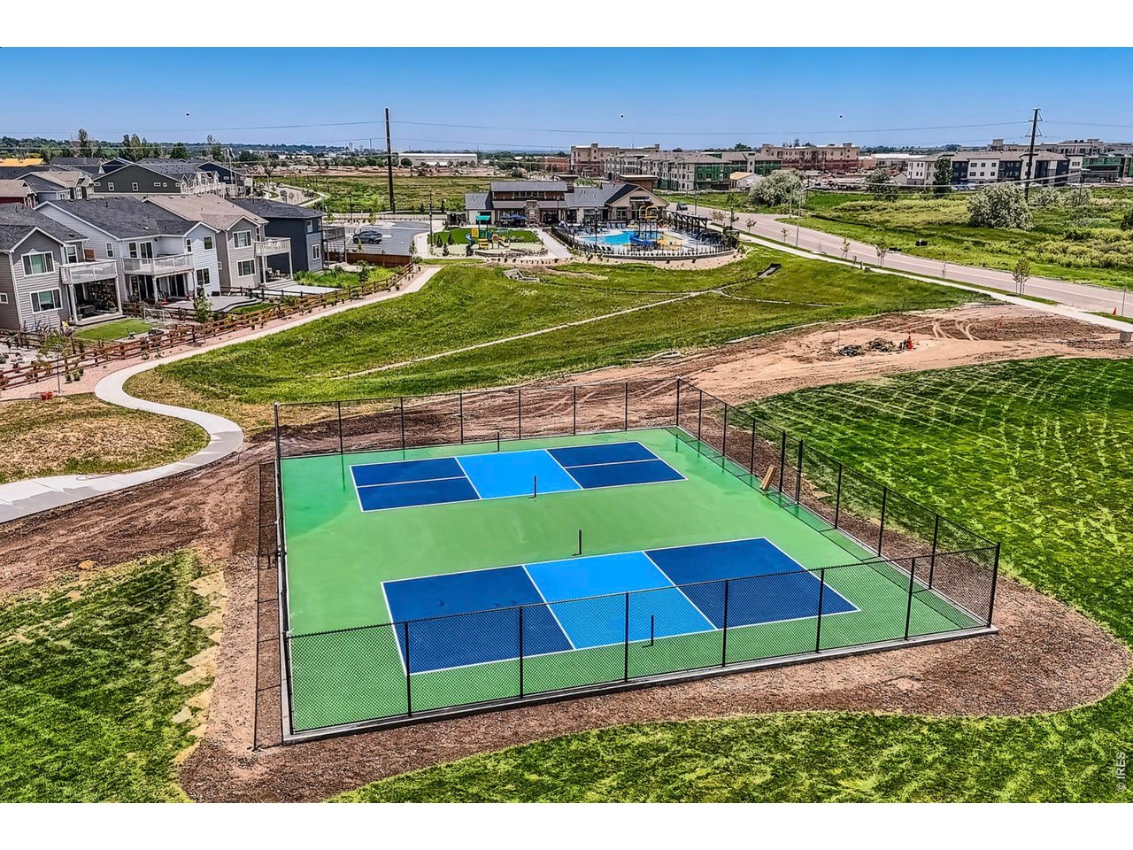 2718 Bear Springs Cir