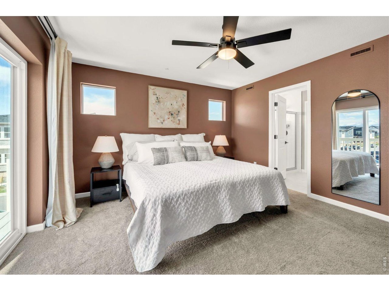 2718 Bear Springs Cir