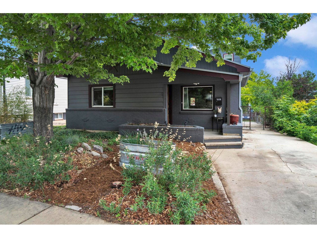 1036 Lincoln Ave