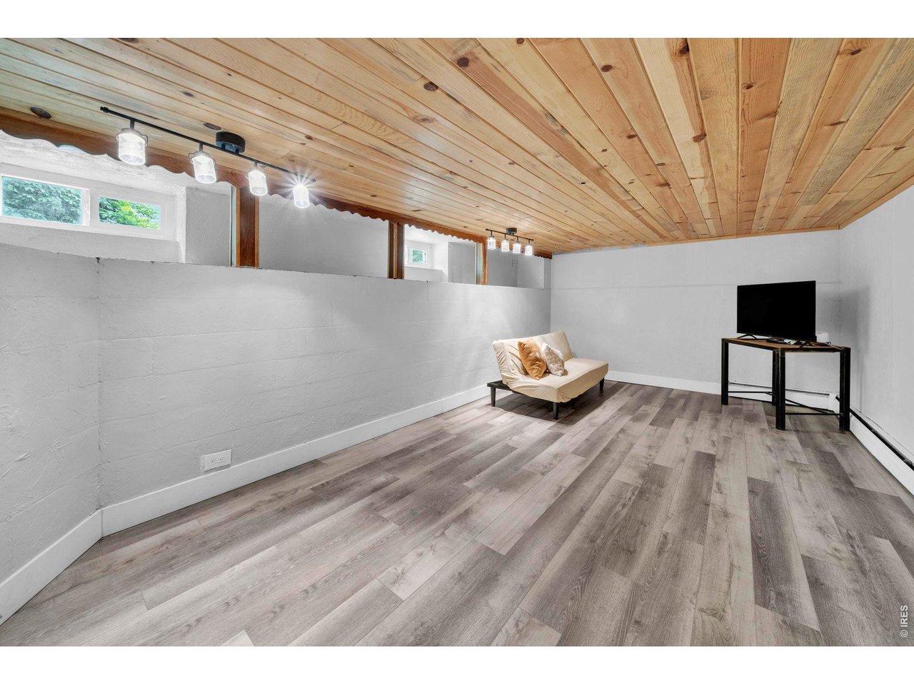 1036 Lincoln Ave