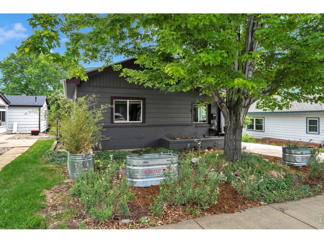 1036 Lincoln Ave