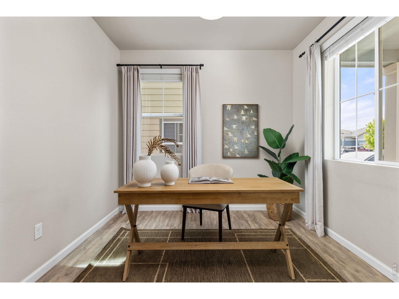 5453 Bauer Dr