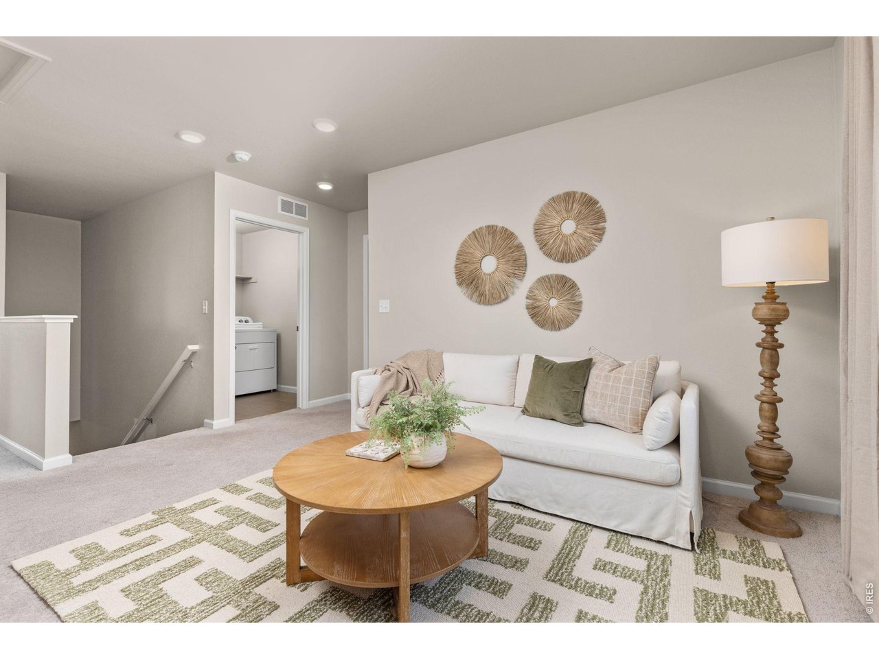 5453 Bauer Dr