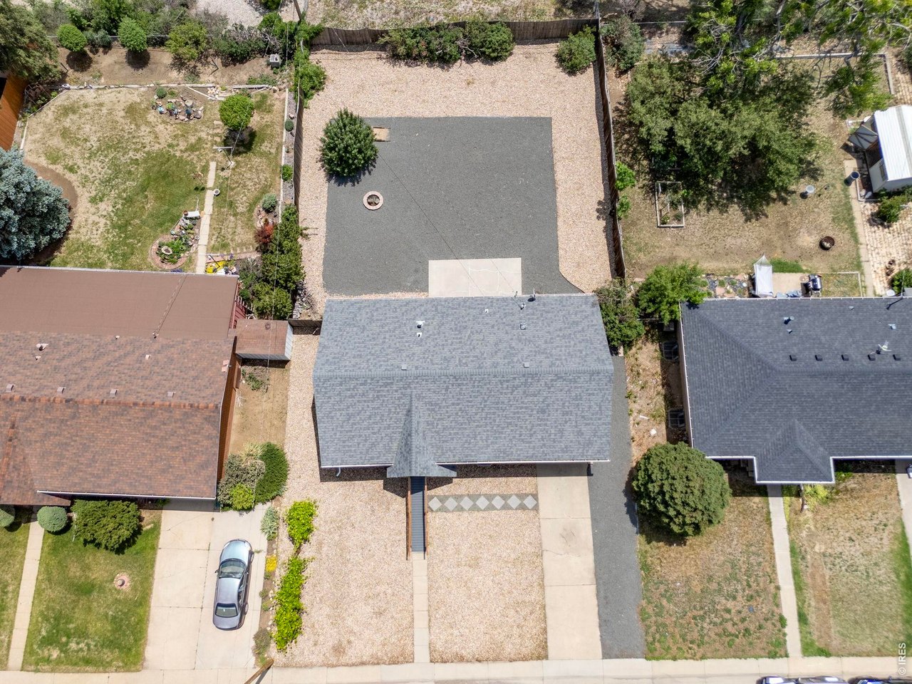 1120 Marigold Dr