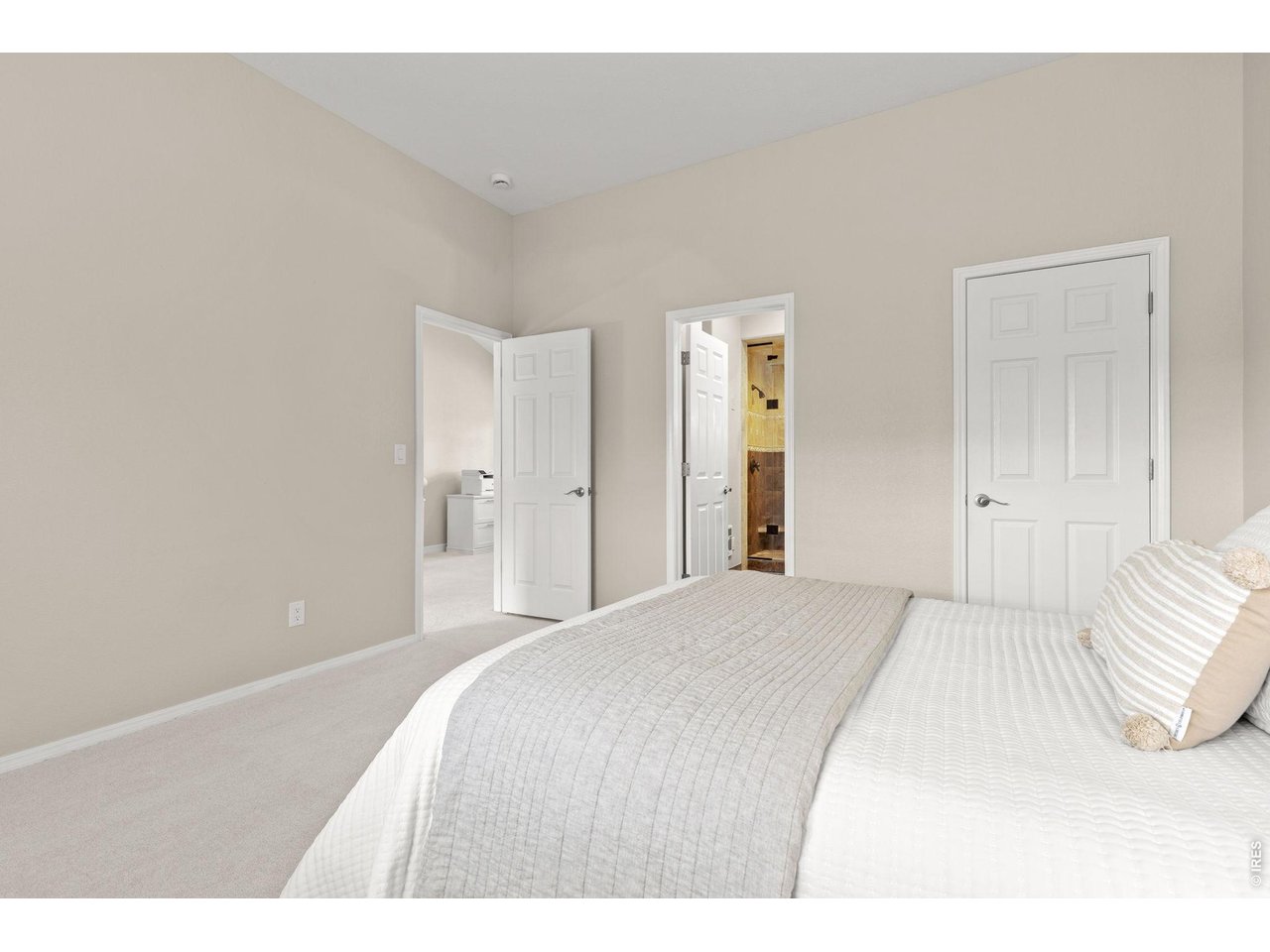 388 Fairfield Ln