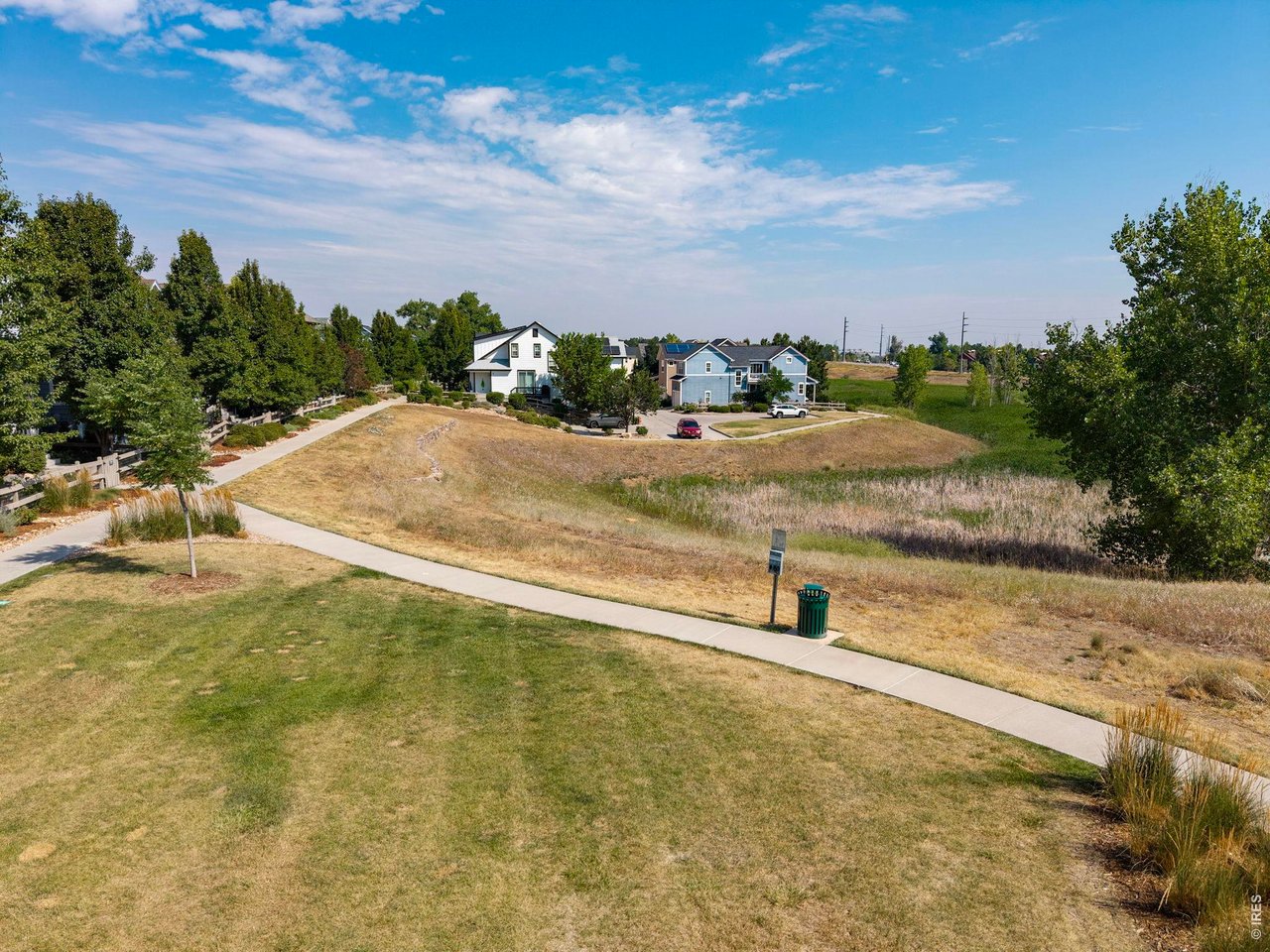 578 Hoyt Ln