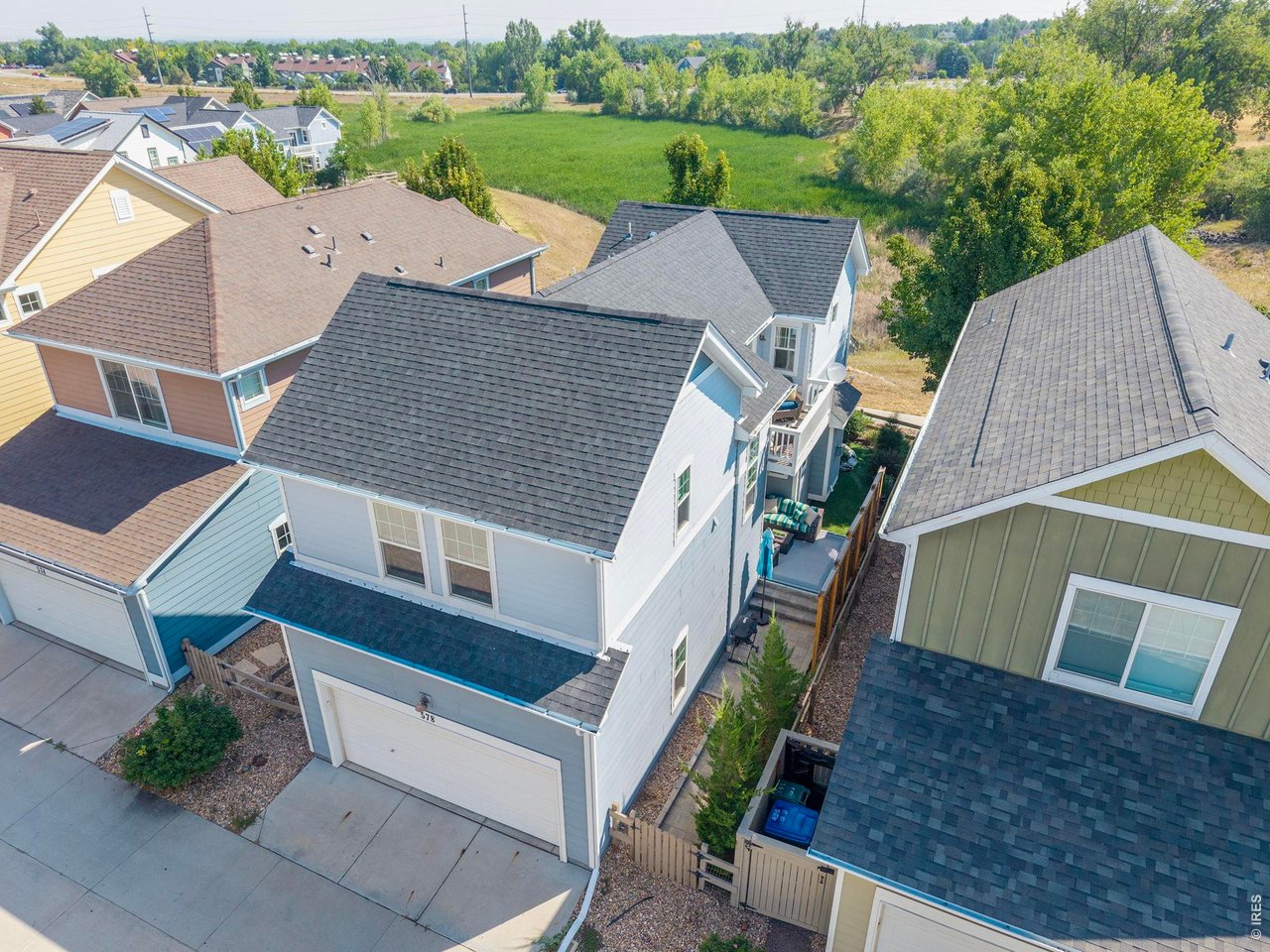 578 Hoyt Ln