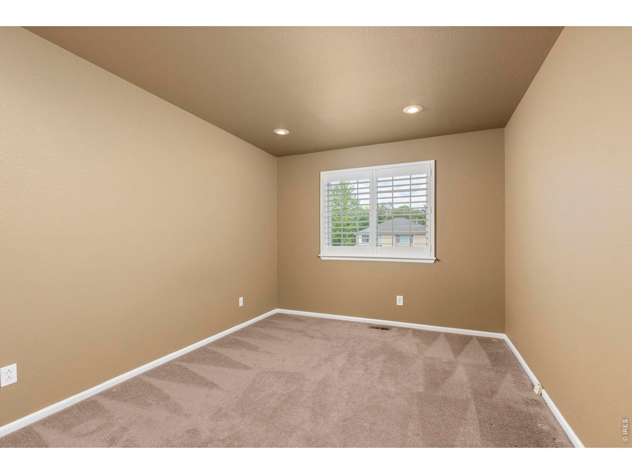 2966 Golden Eagle Cir