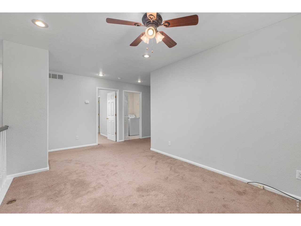 2966 Golden Eagle Cir