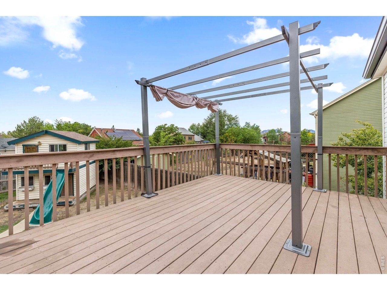 205 W Cornwall Ct