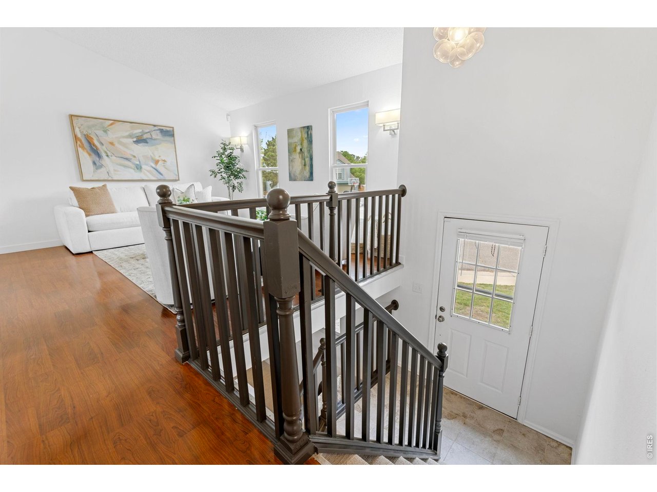 205 W Cornwall Ct