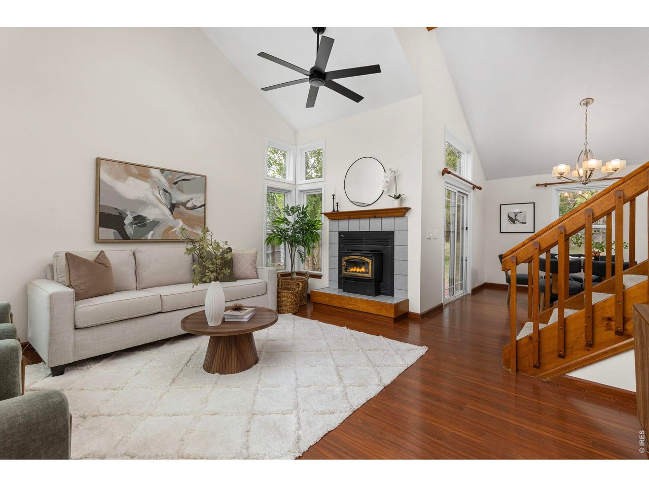 479 Grouse Ct