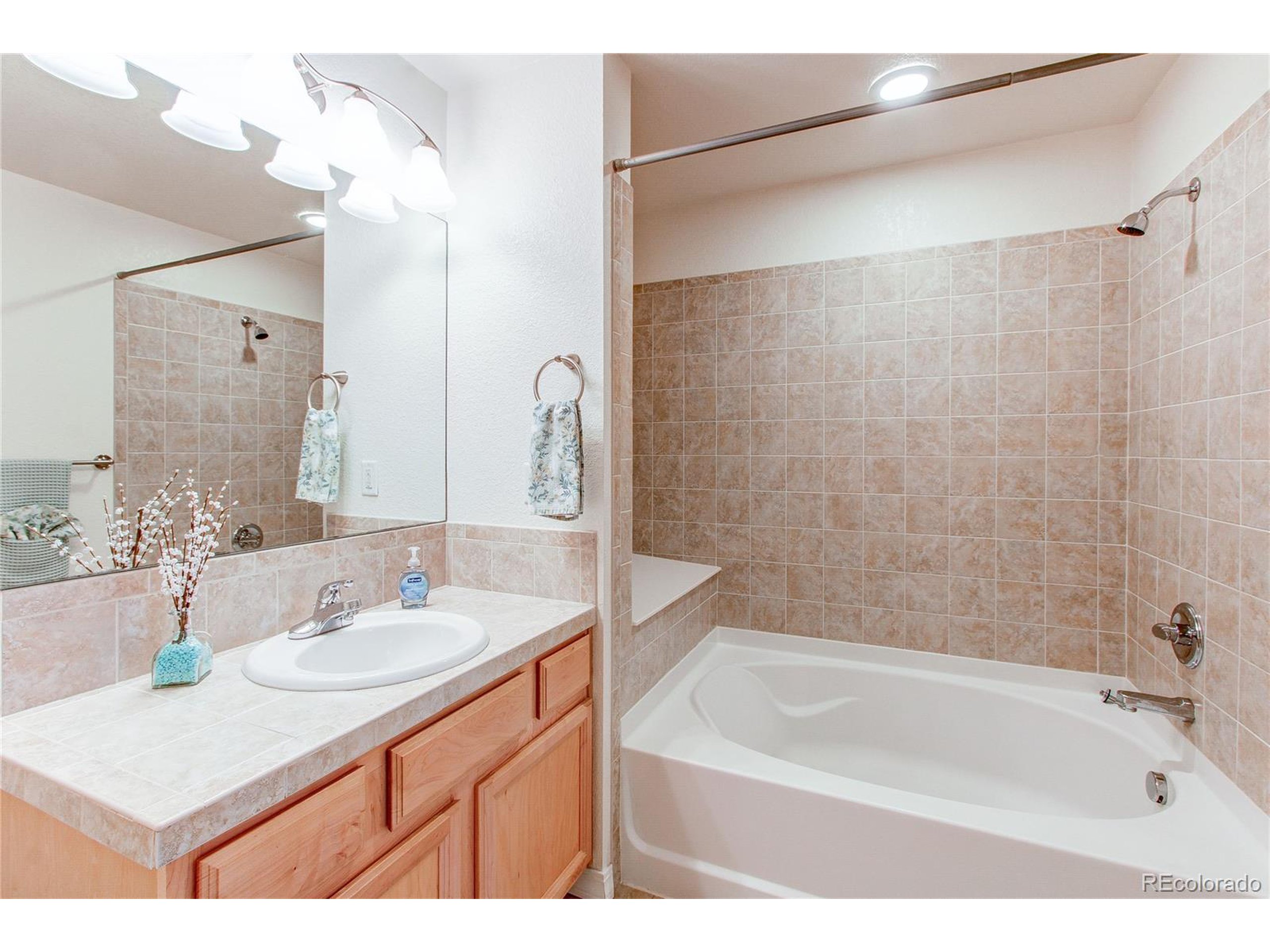 804 Summer Hawk Dr 3202