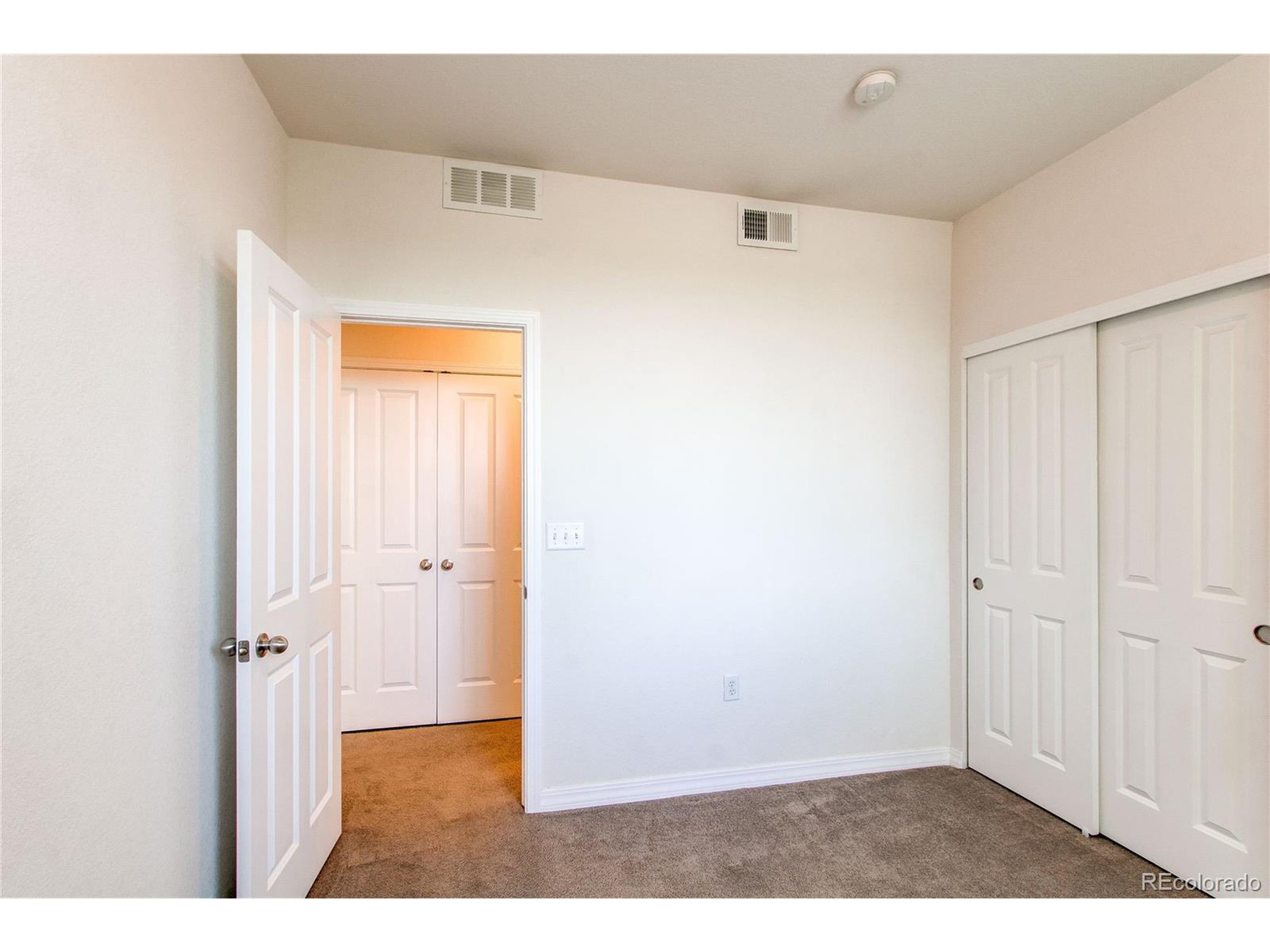 804 Summer Hawk Dr 3202