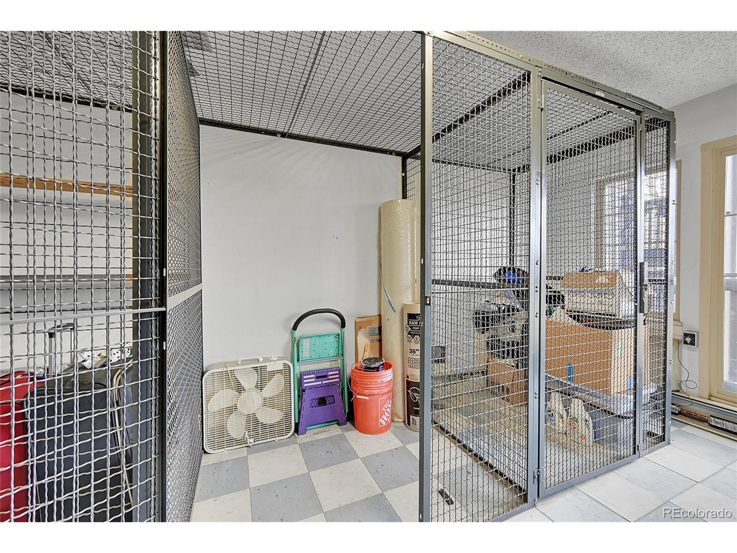 850 W Moorhead Cir 1E