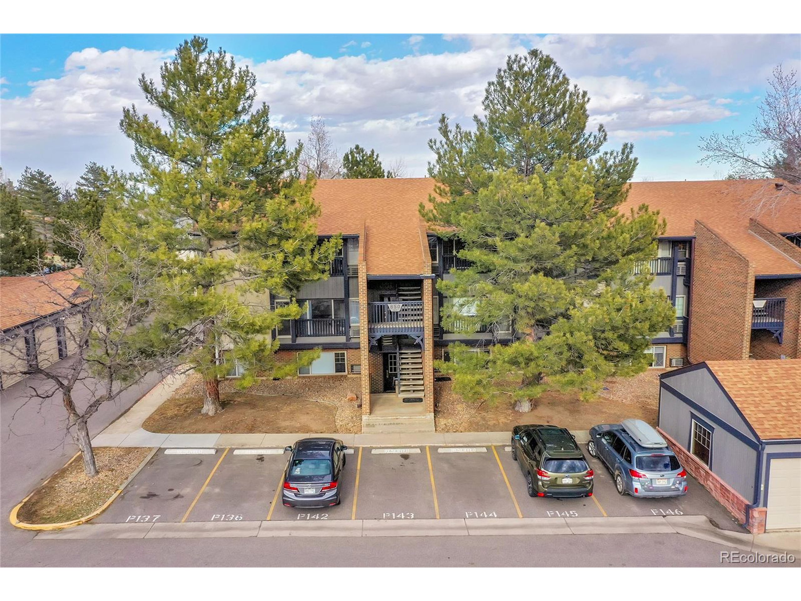 850 W Moorhead Cir 1E