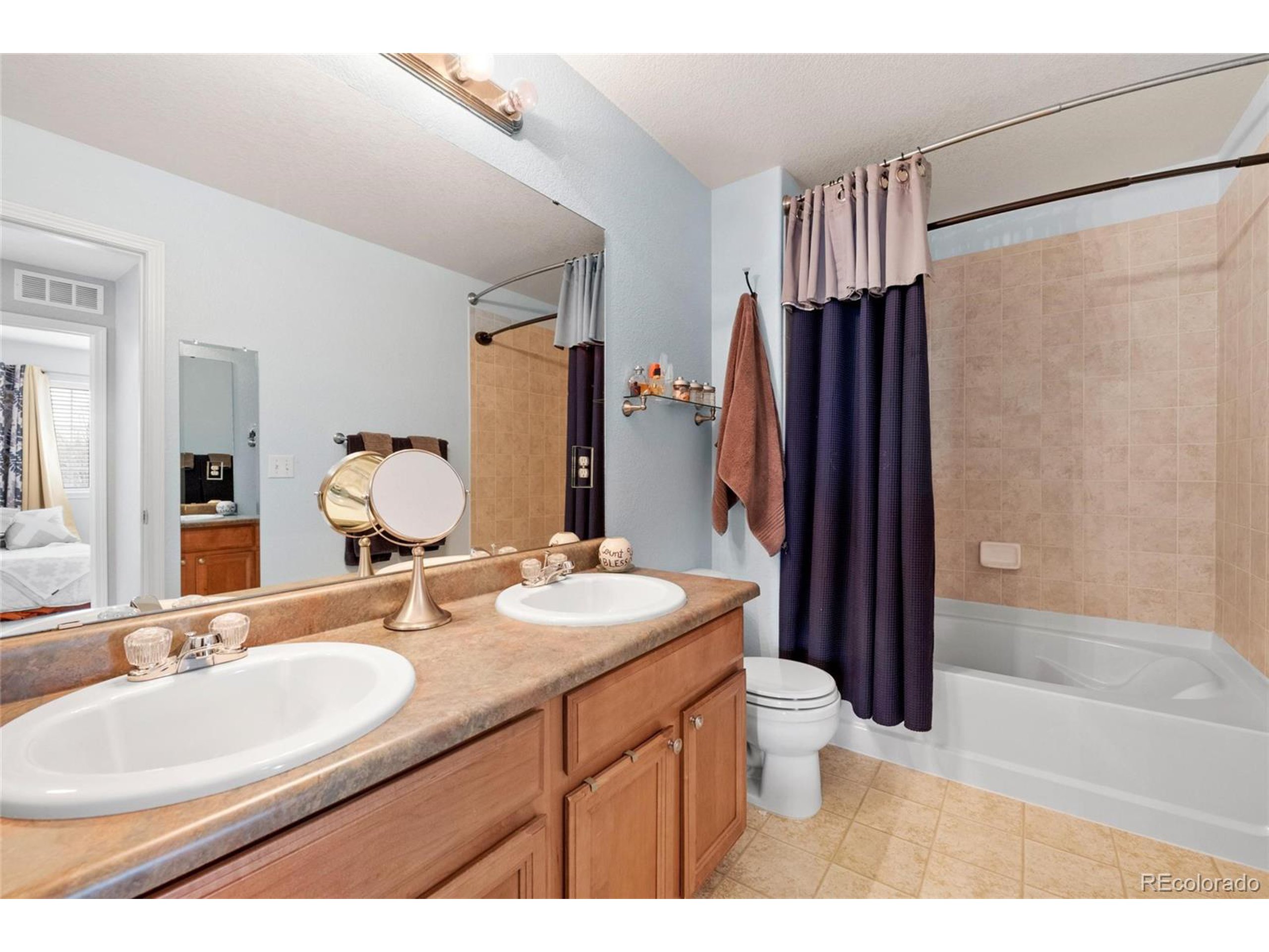 14300 Waterside Ln J4