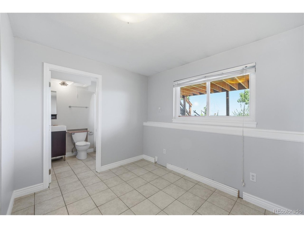 3331 W 10th Avenue Pl