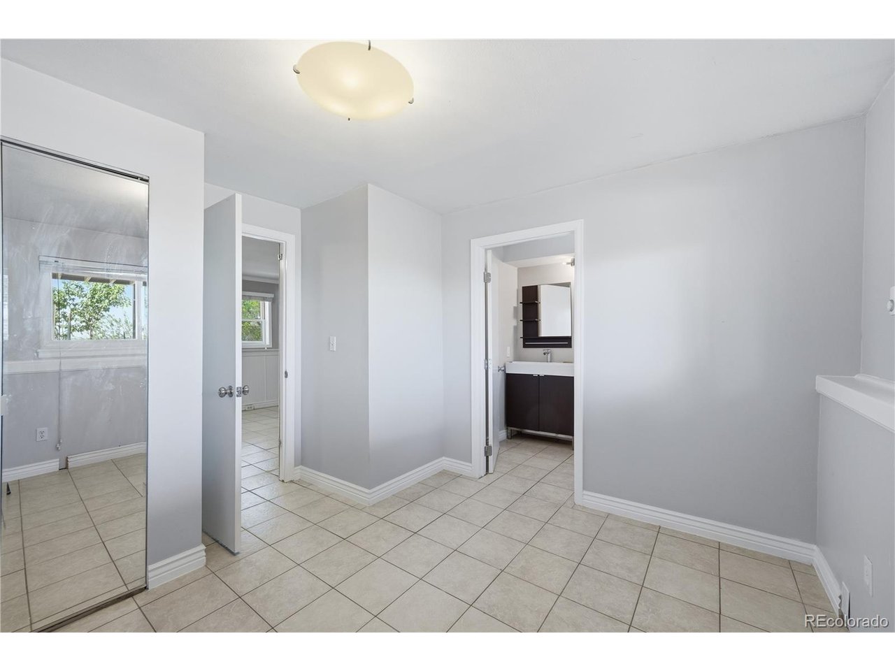 3331 W 10th Avenue Pl