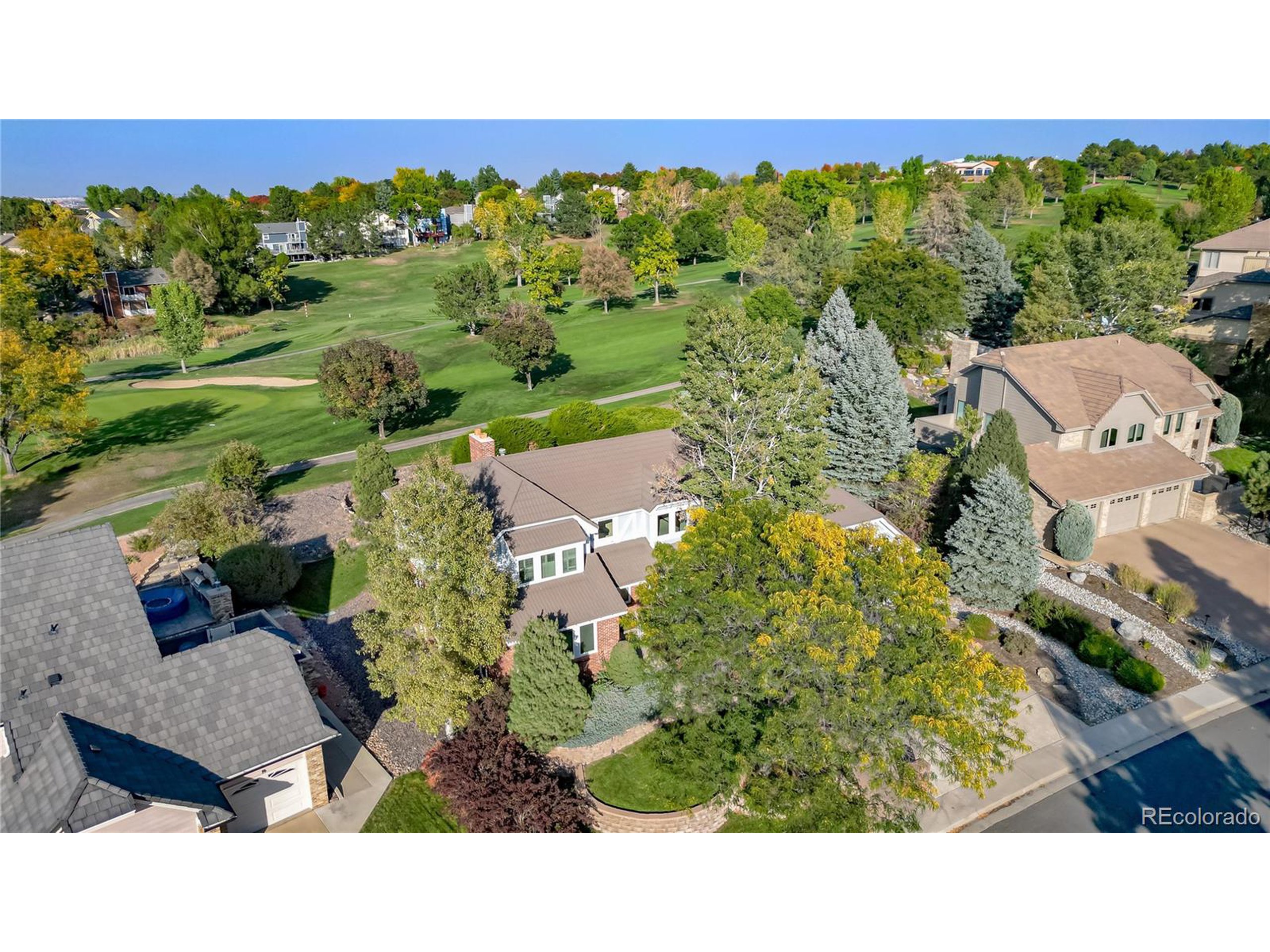 2365 Country Club Loop