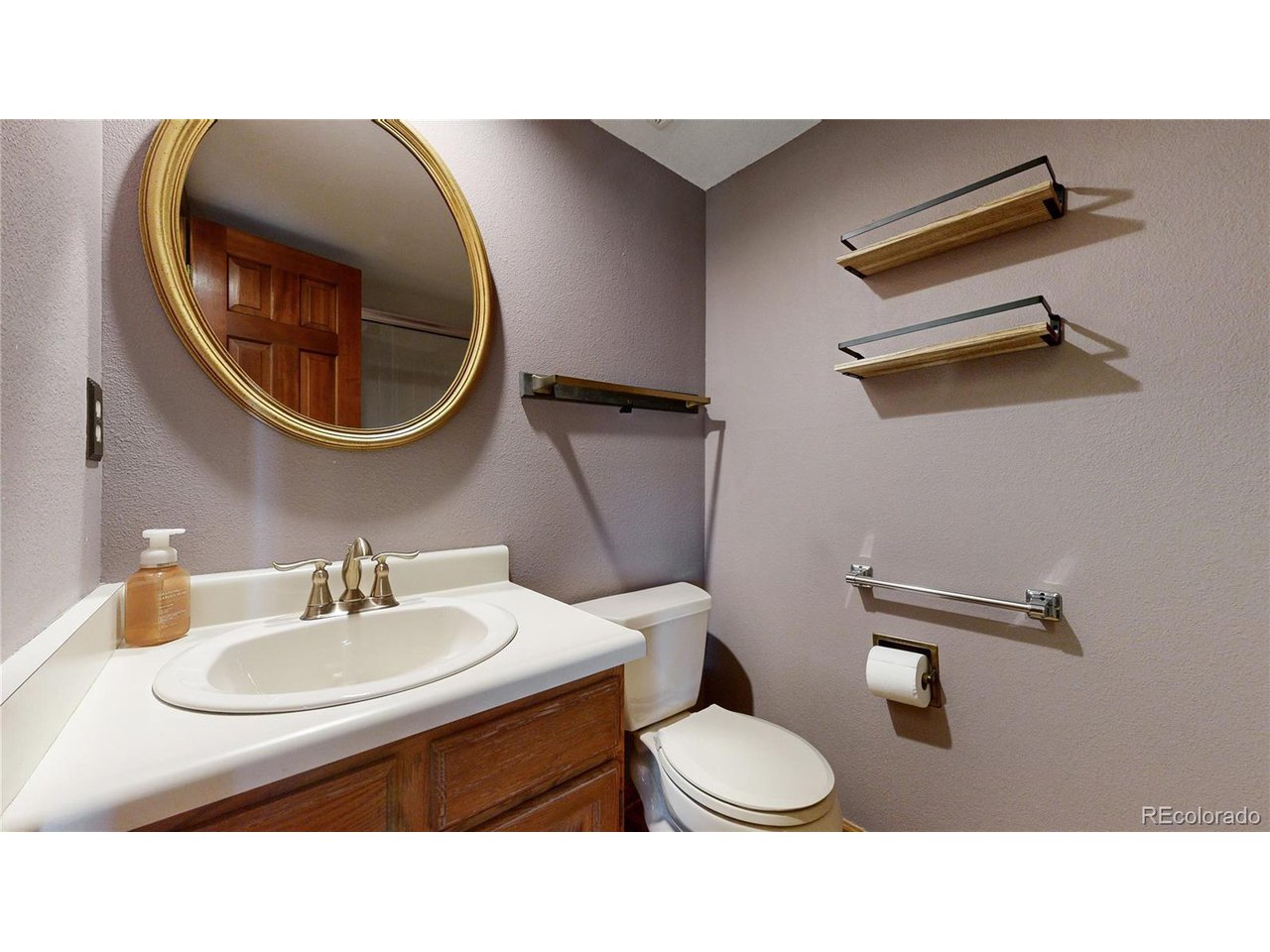 2365 Country Club Loop