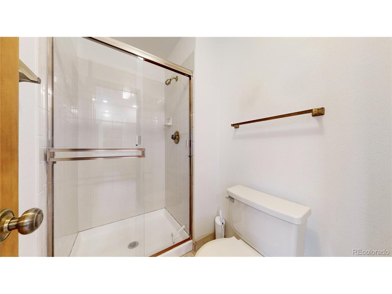 2365 Country Club Loop