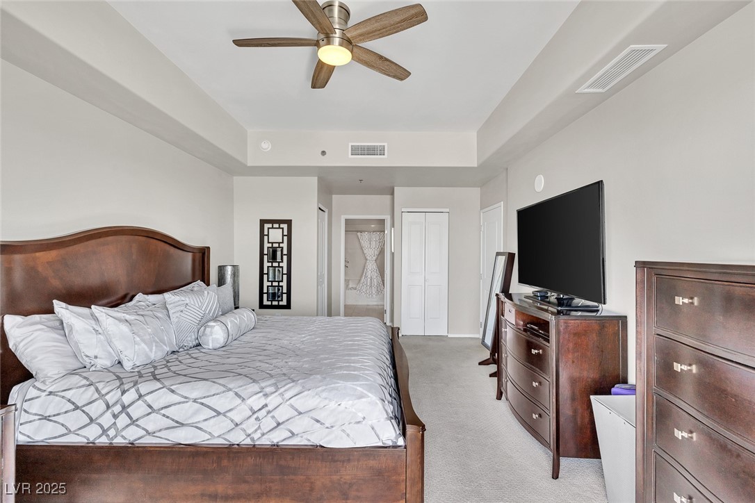 8255 Las Vegas Boulevard 921
