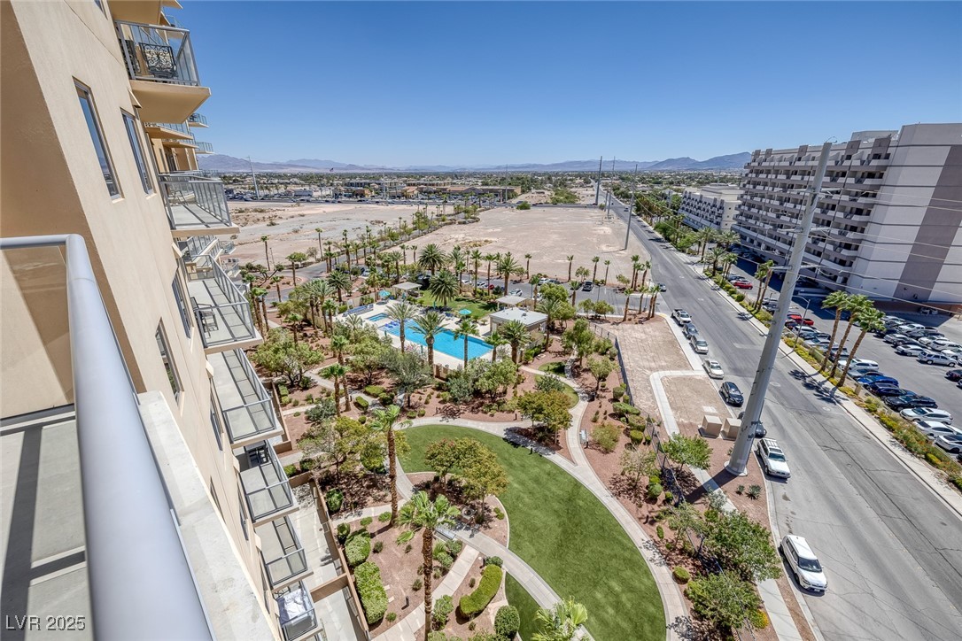 8255 Las Vegas Boulevard 921