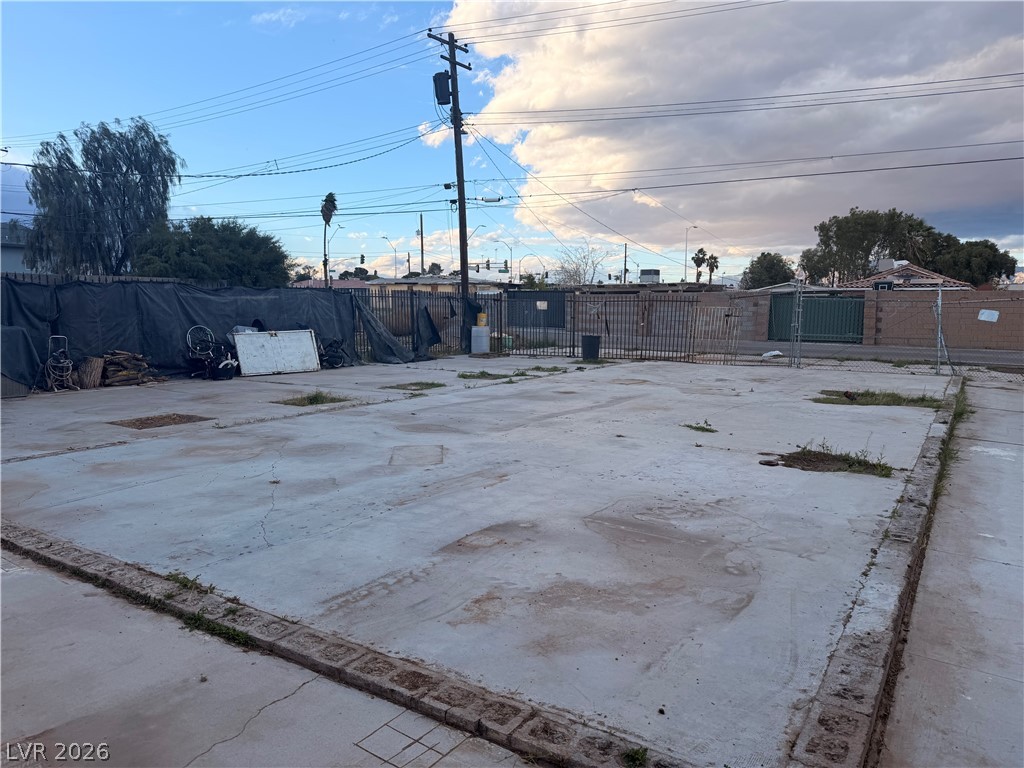 310 West Van Buren Avenue