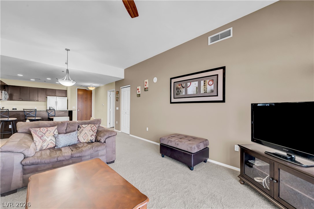 8255 Las Vegas Boulevard 1205