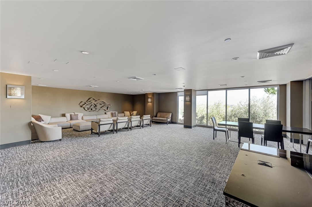 8255 Las Vegas Boulevard 1205