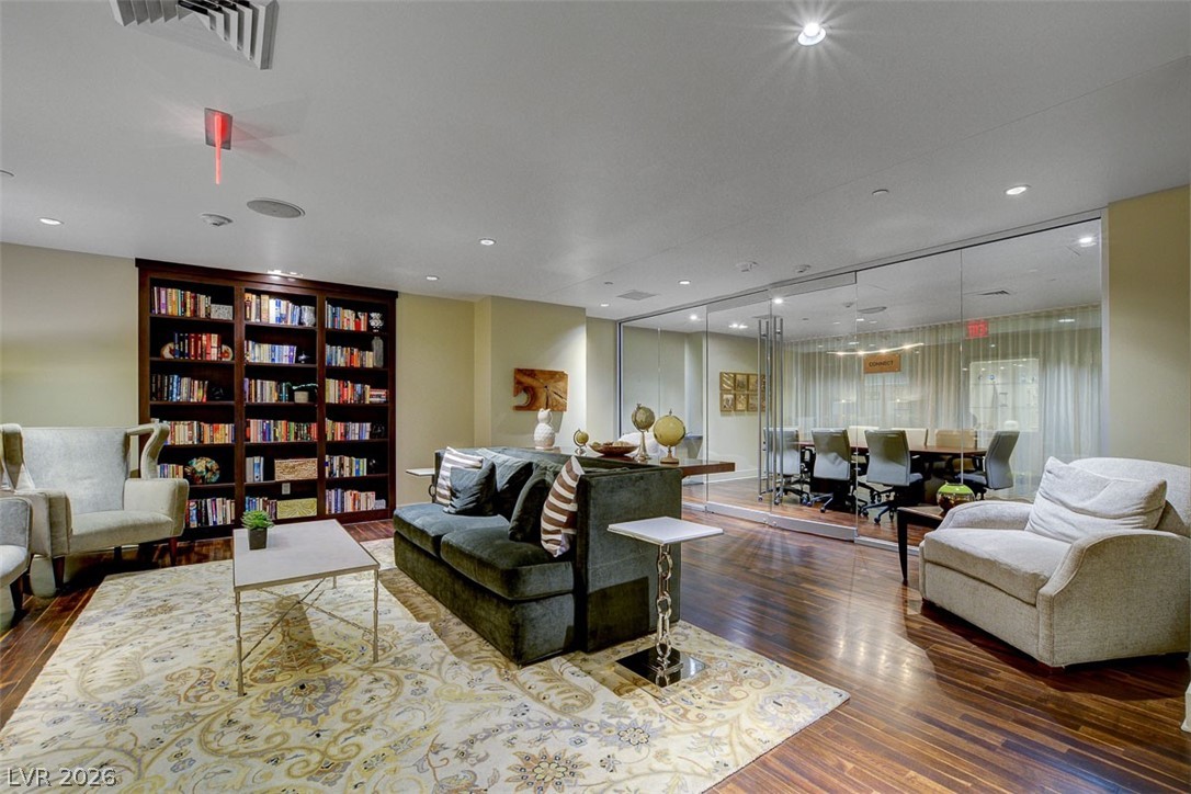 8255 Las Vegas Boulevard 1205