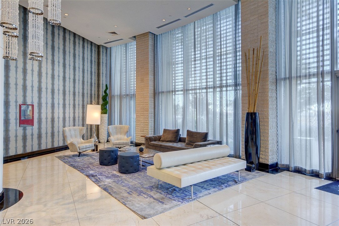 8255 Las Vegas Boulevard 1205