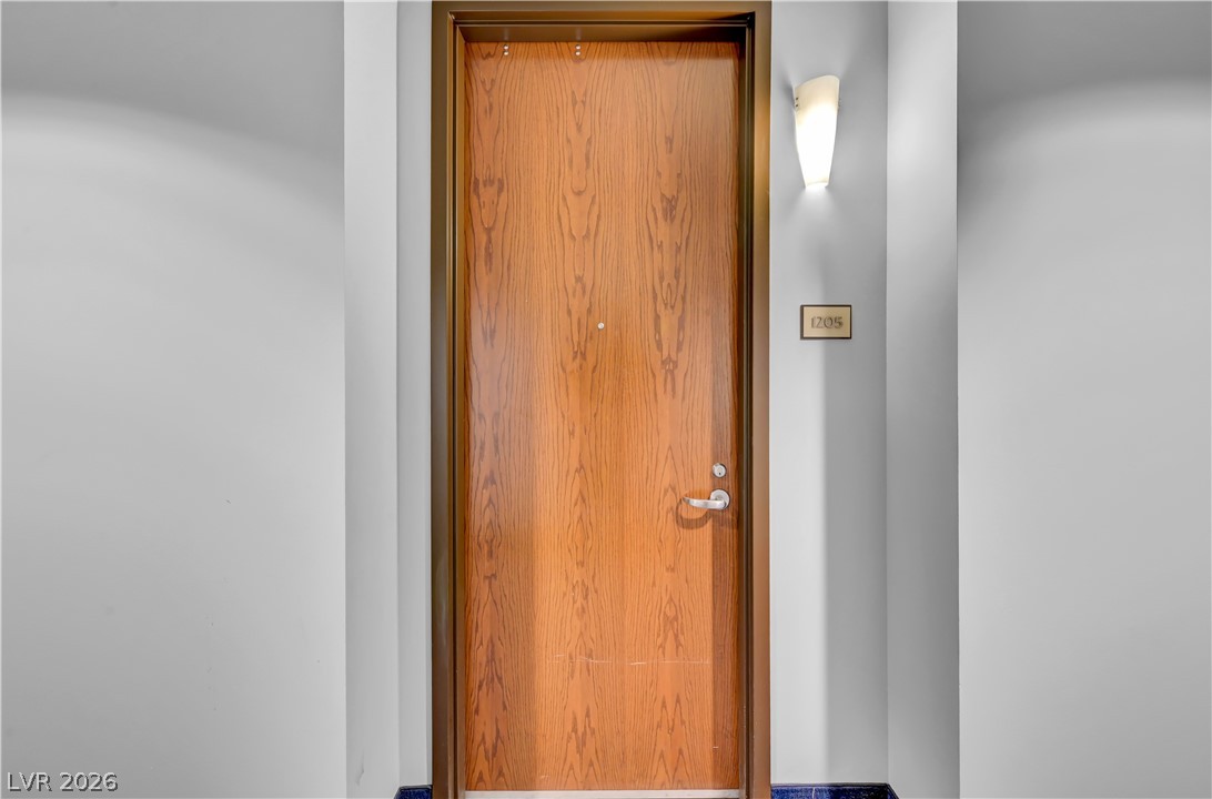 8255 Las Vegas Boulevard 1205