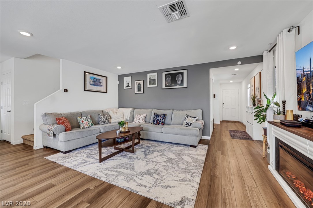 4089 Silver Torch Avenue
