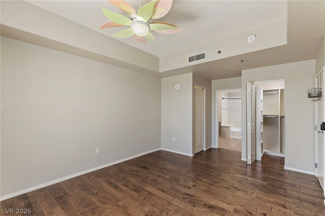 8255 Las Vegas Boulevard 321