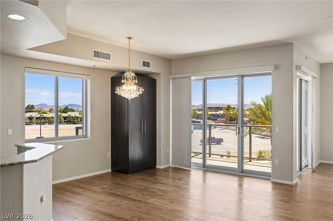 8255 Las Vegas Boulevard 321
