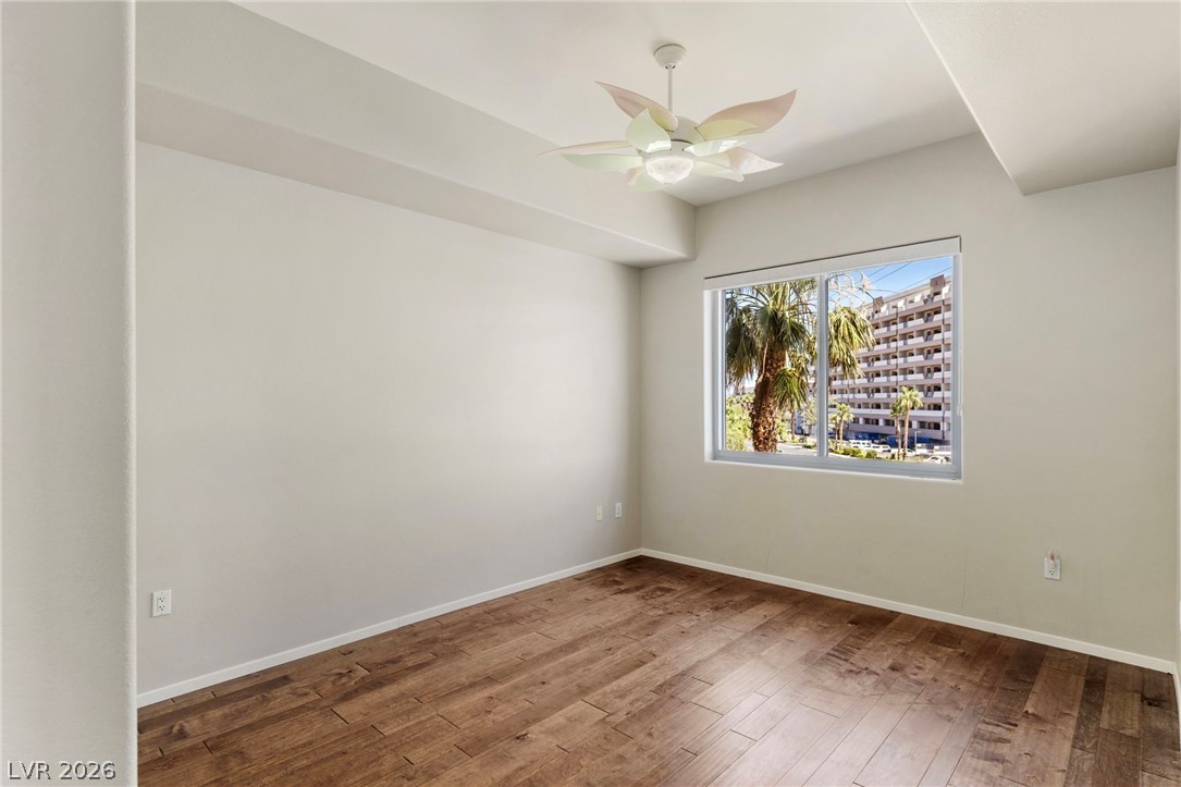 8255 Las Vegas Boulevard 321