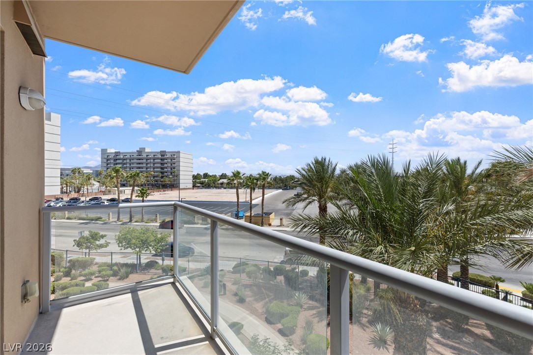8255 Las Vegas Boulevard 321