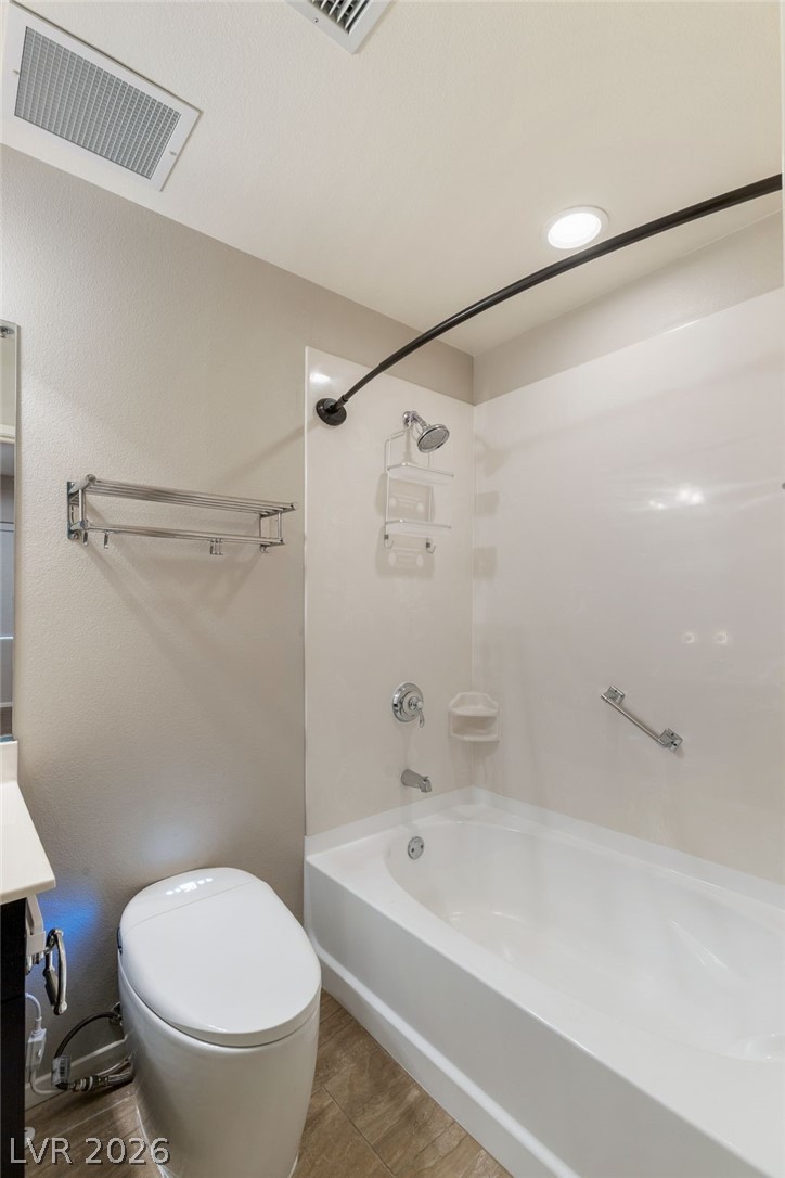 8255 Las Vegas Boulevard 321