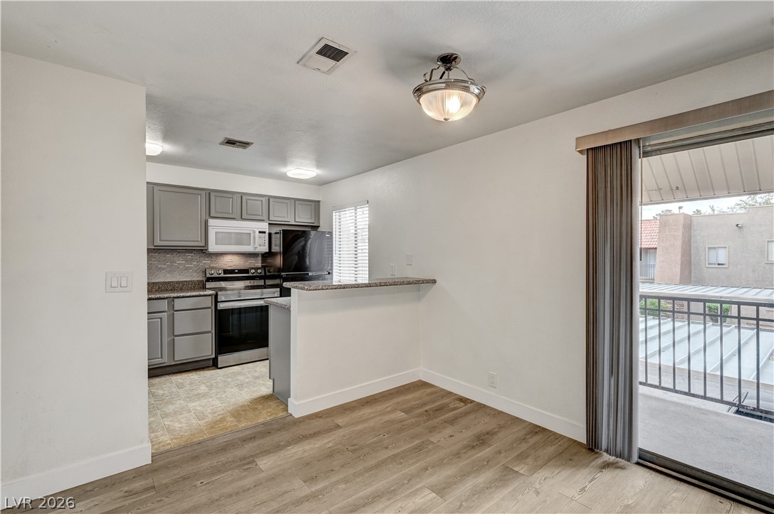 5404 River Glen Drive 362