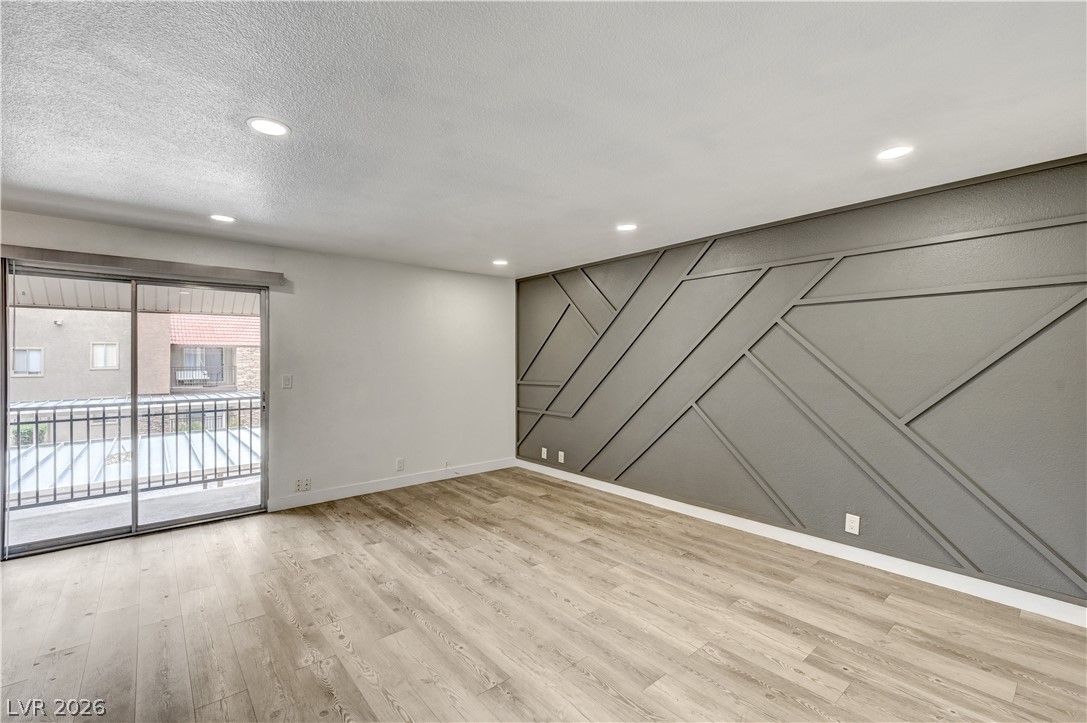 5404 River Glen Drive 362