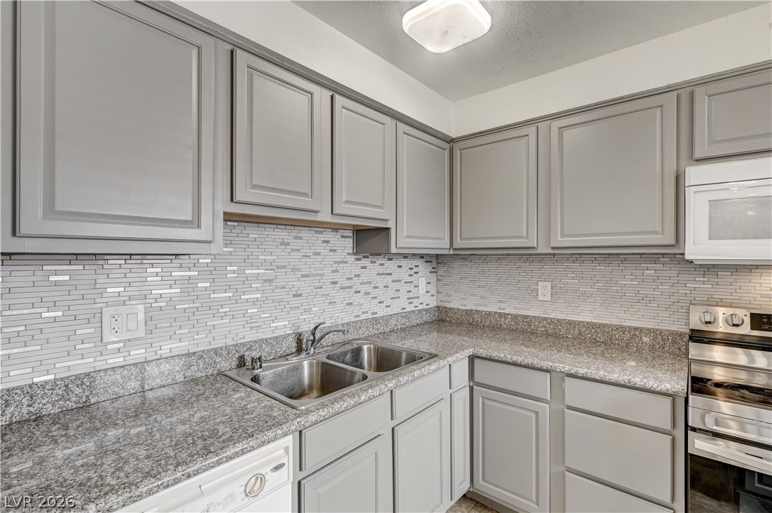 5404 River Glen Drive 362