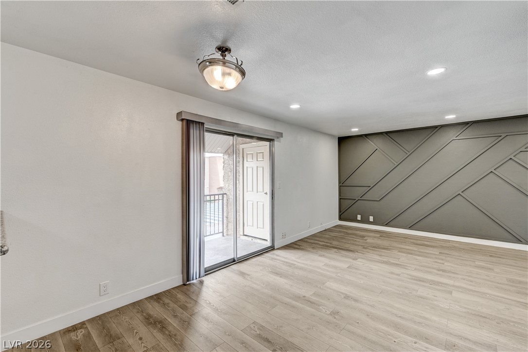 5404 River Glen Drive 362