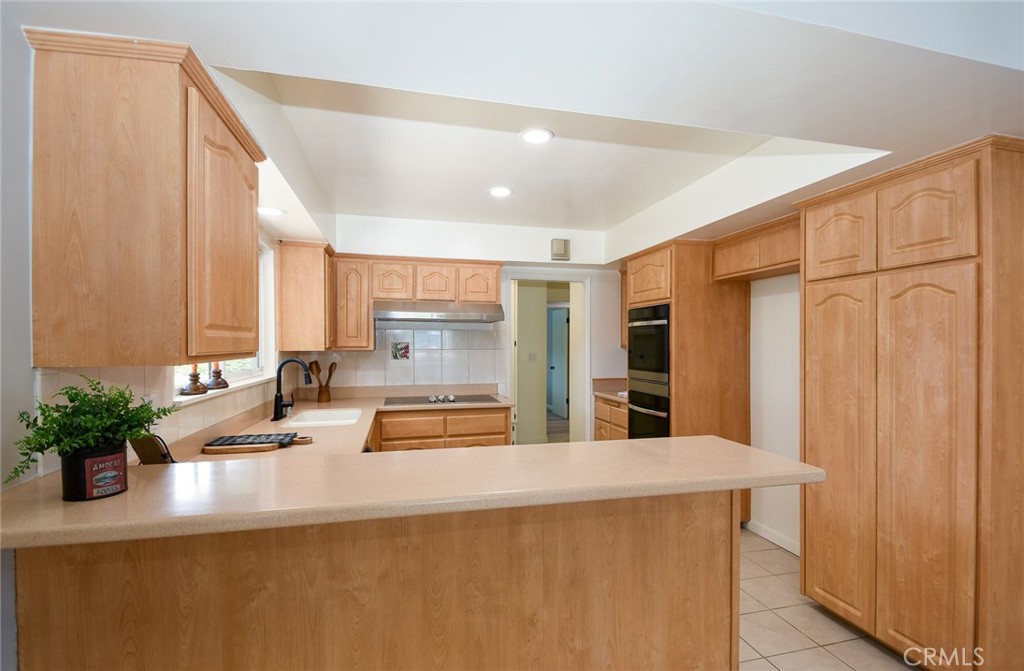 5670 Sapphire Street