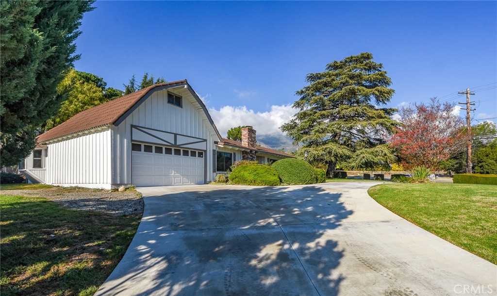 5670 Sapphire Street