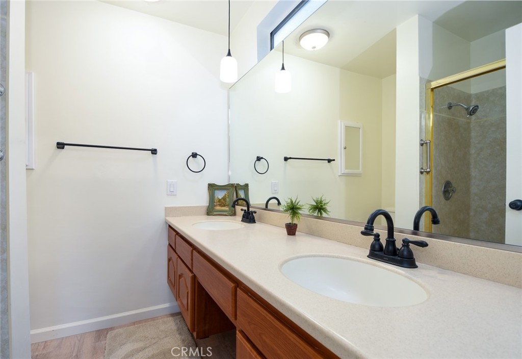 5670 Sapphire Street