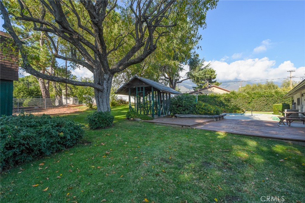 5670 Sapphire Street